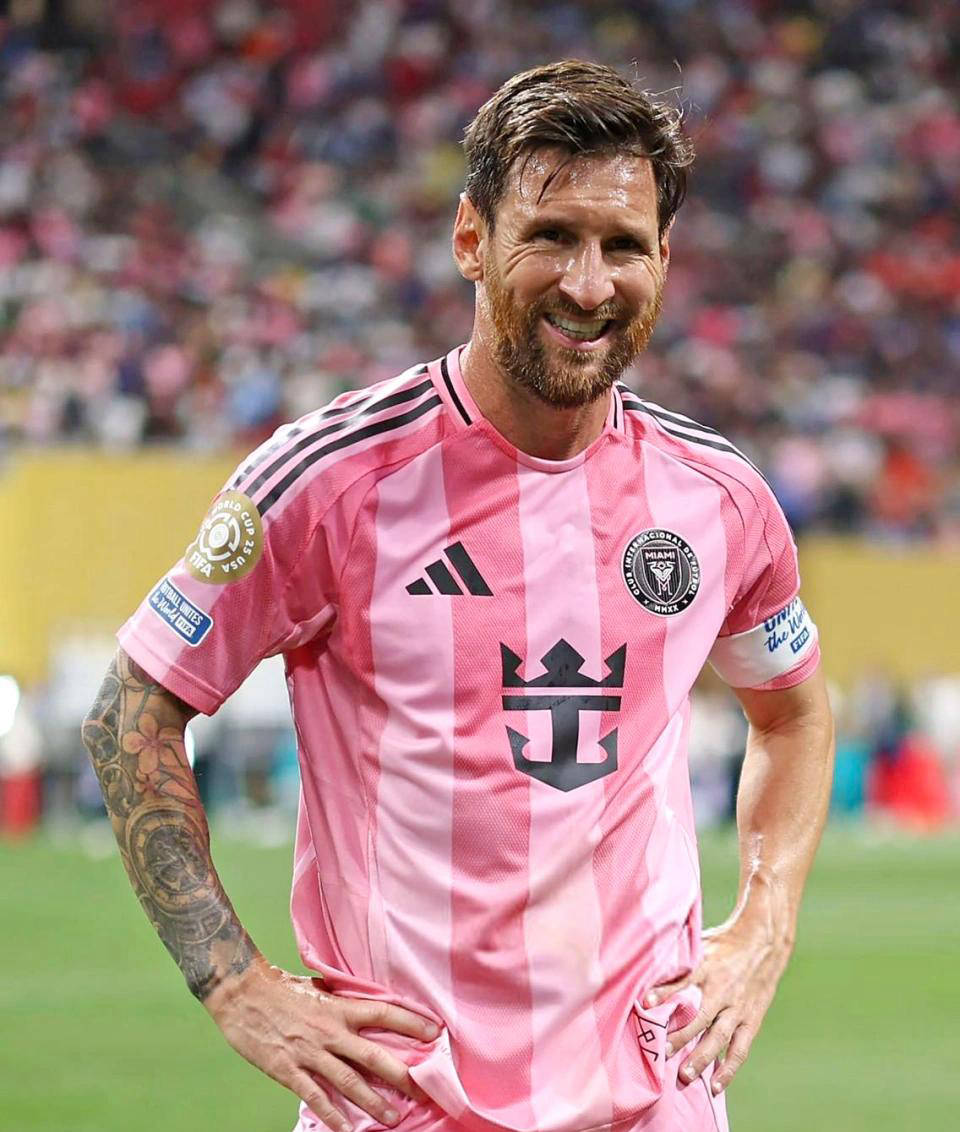 梅西助攻帽子戏法，巴萨赢得关键胜利