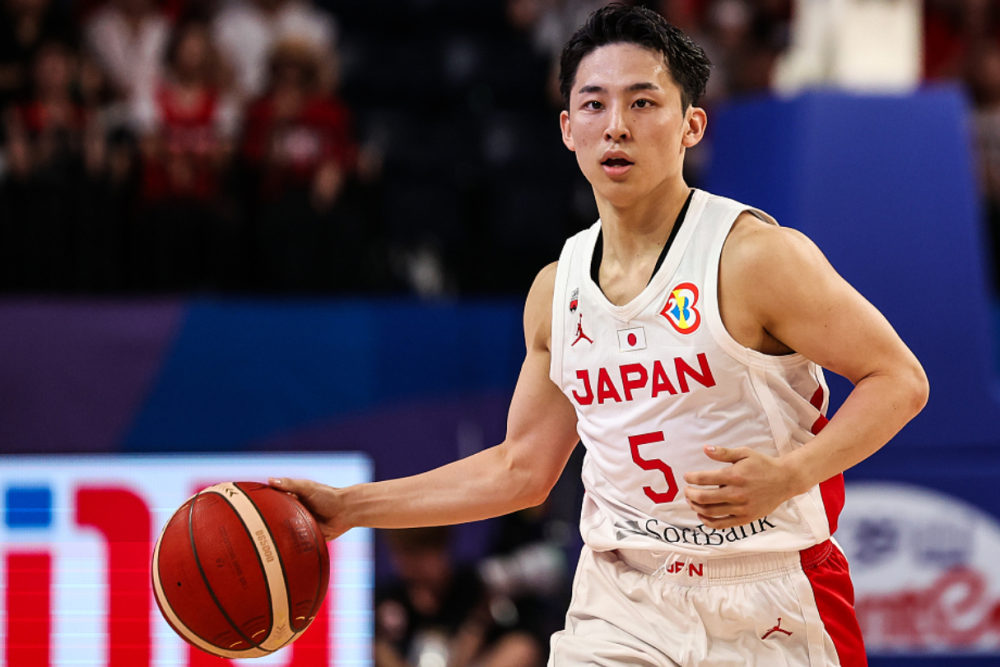 关于日本男篮横扫奇才，加里纳利送出助攻的信息