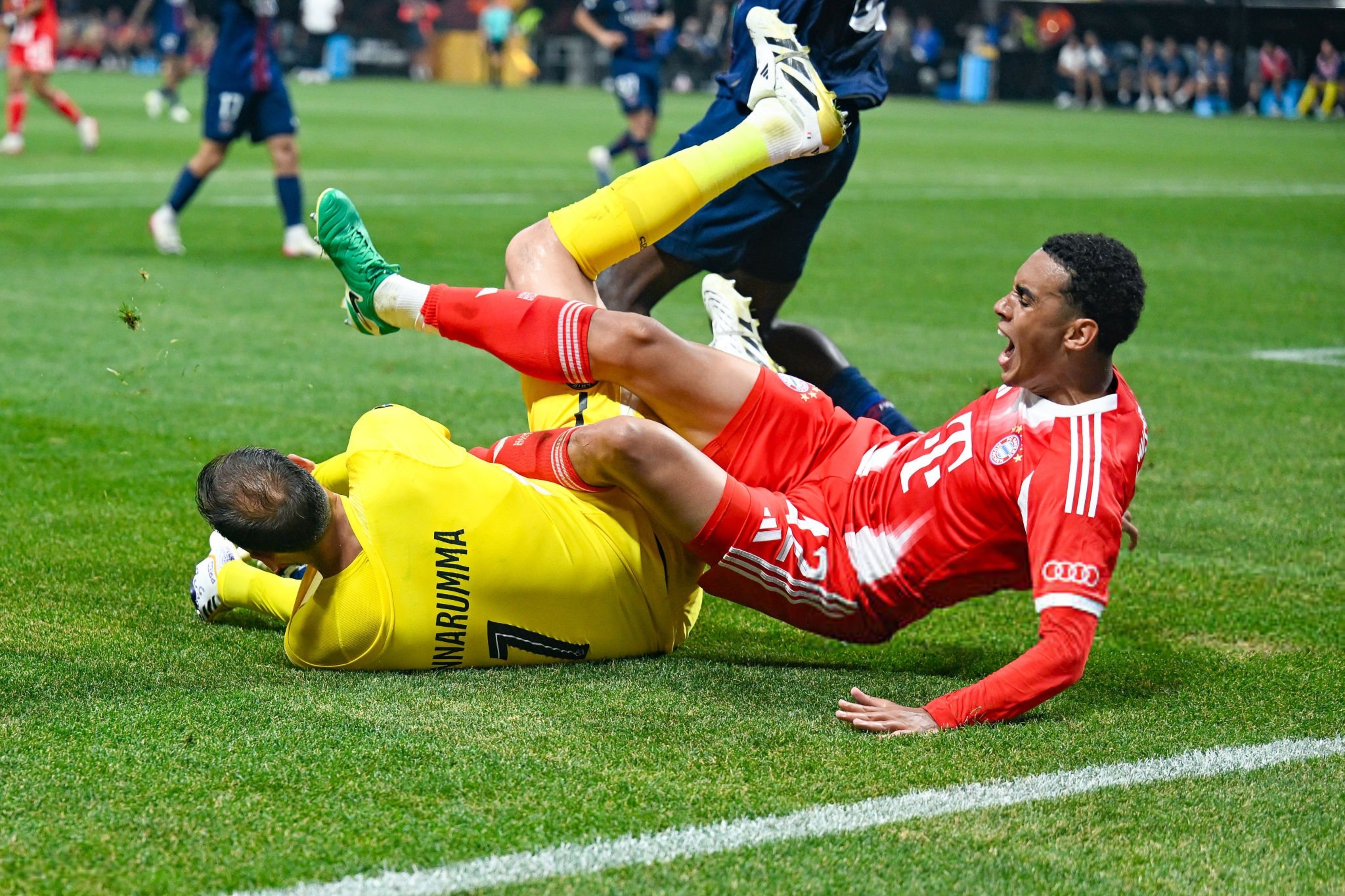 包含2025年俱乐部世界杯：巴黎圣日耳曼全队备战内幕的词条