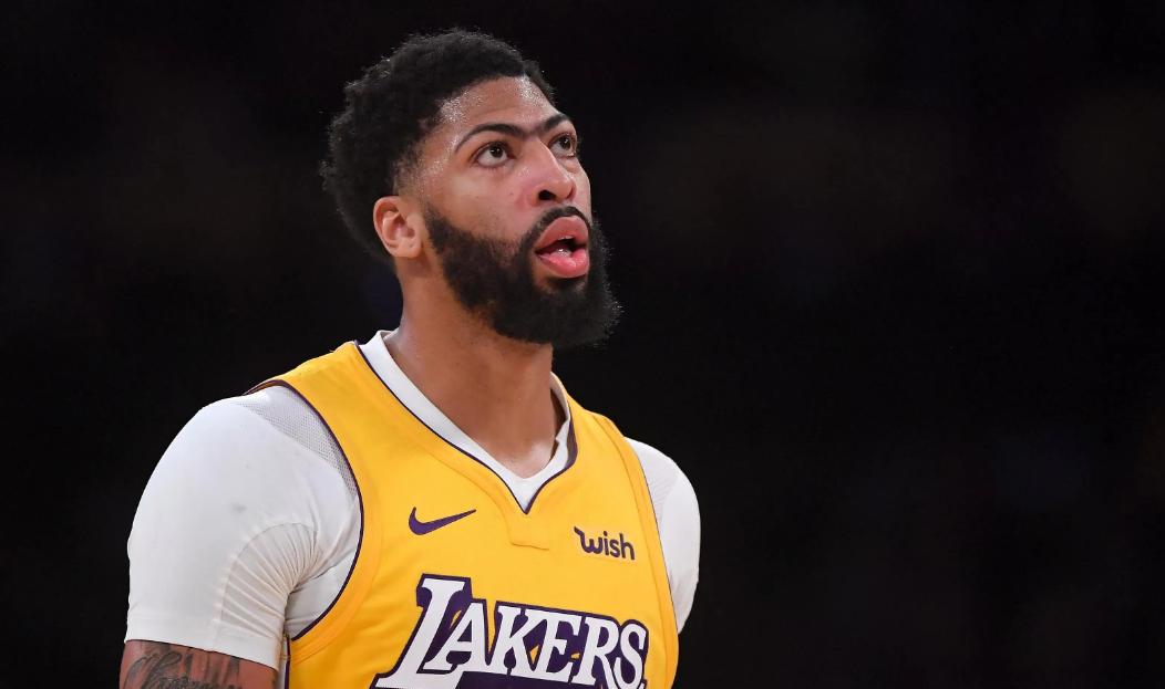 关于Vitality血洗WBG，Zeus三分雨点燃全场的信息