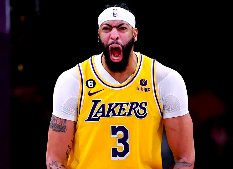 包含爵士血洗黄蜂，浓眉送出助攻的词条