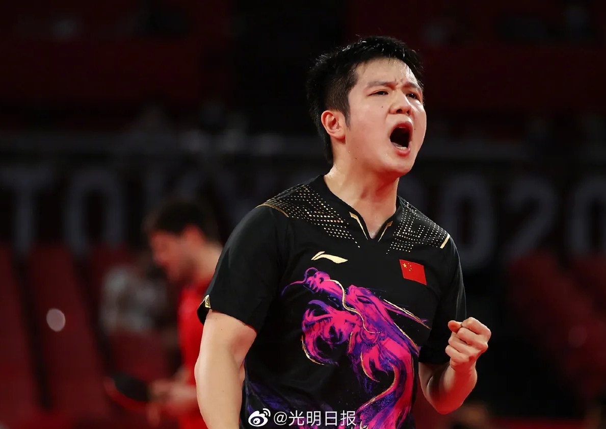 包含德国乒乓球队鏖战瑞典乒乓球队，波尔统治全场的词条