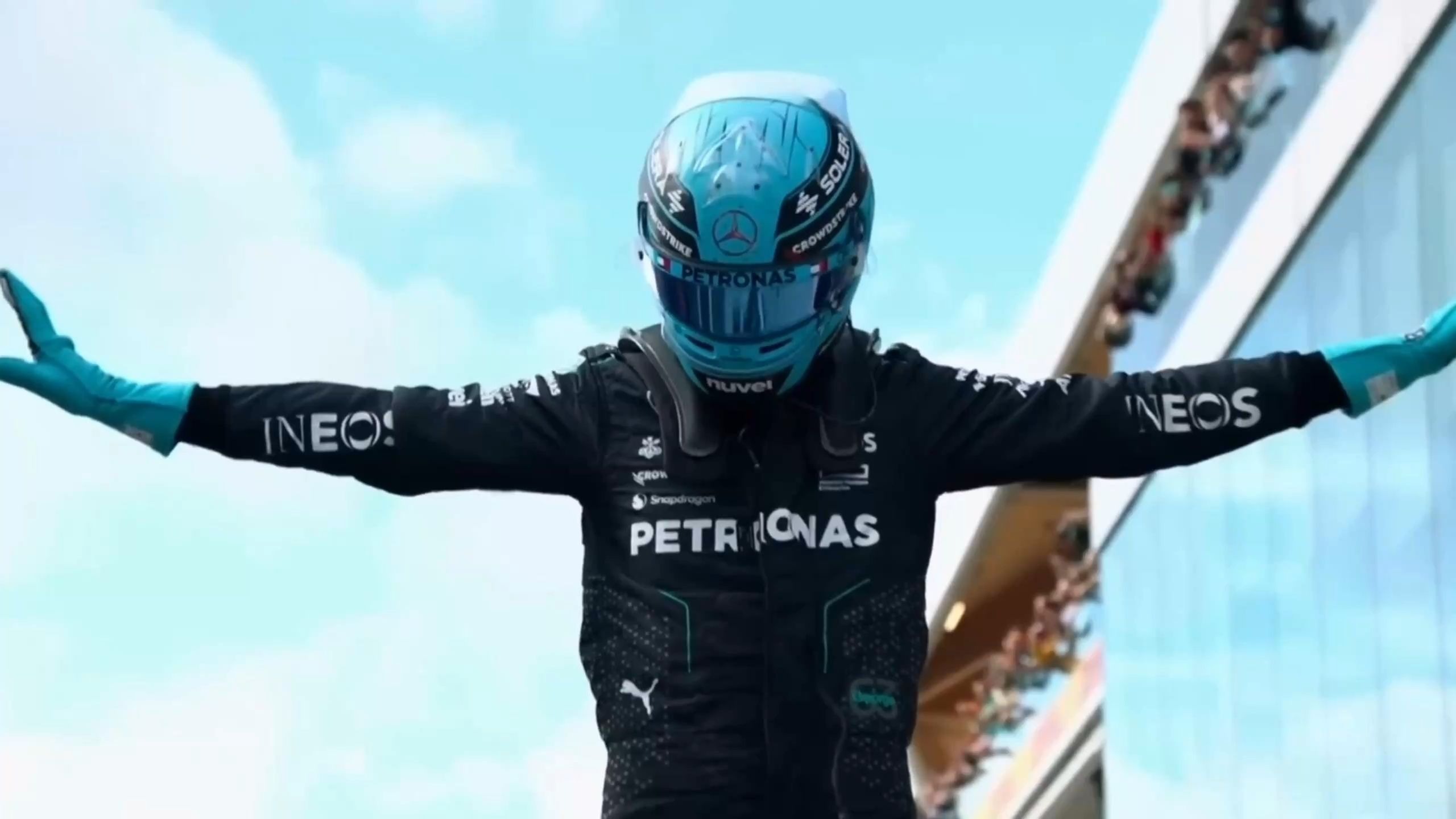 梅赛德斯逆转哈斯车队，拉塞尔带队取胜