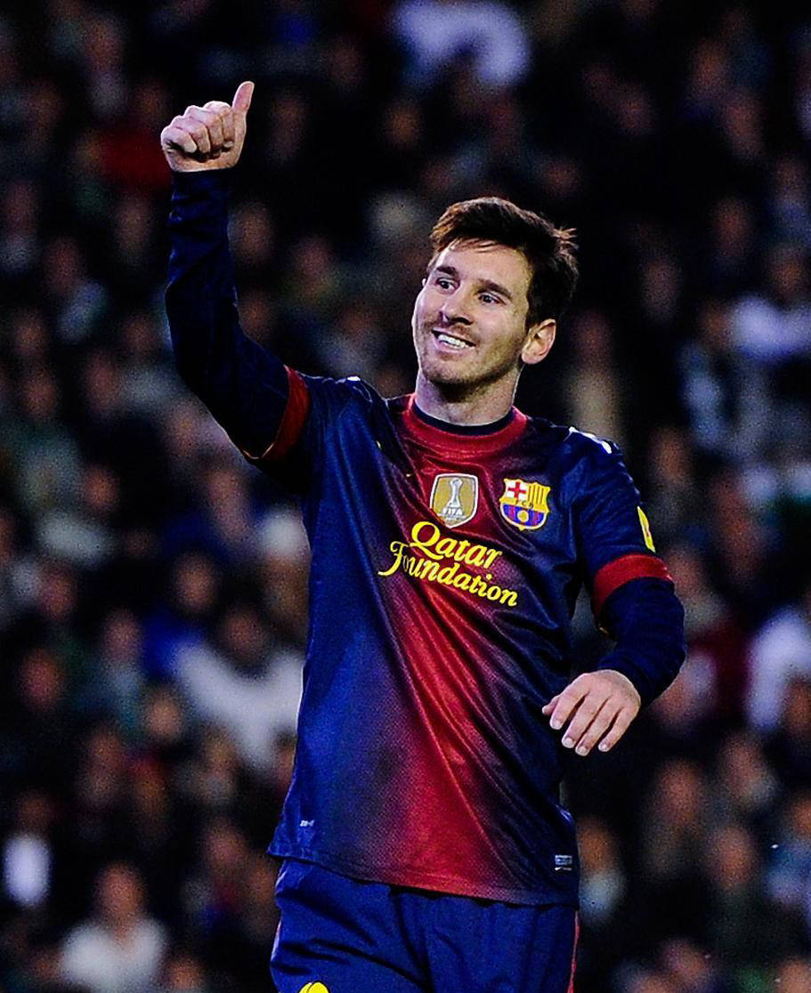 梅西抢断突破送助攻，巴塞罗那轻松获胜