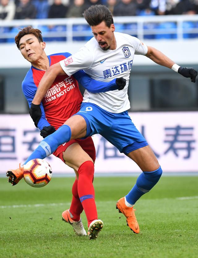 天津泰达主场战平重庆斯威，战绩依旧一般的简单介绍