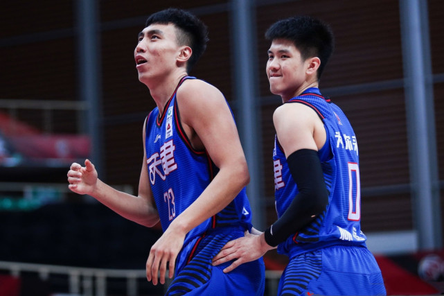 包含广州男篮状态回暖,加油为球迷带来胜利的词条 包含广州男篮状态回暖,加油为球迷带来胜利的词条