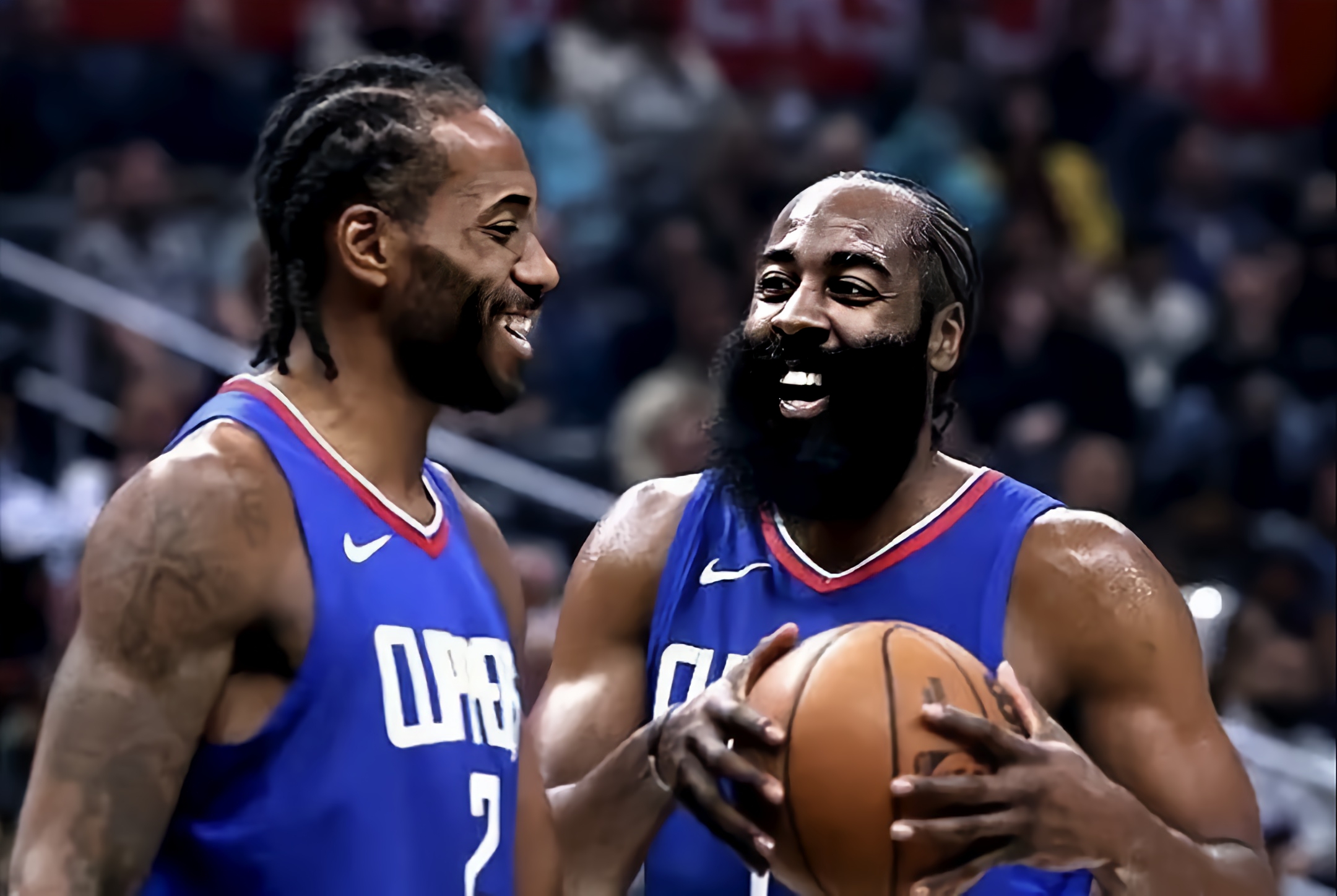 包含勇士遭受快船逆转，失去西部第一的位置的词条