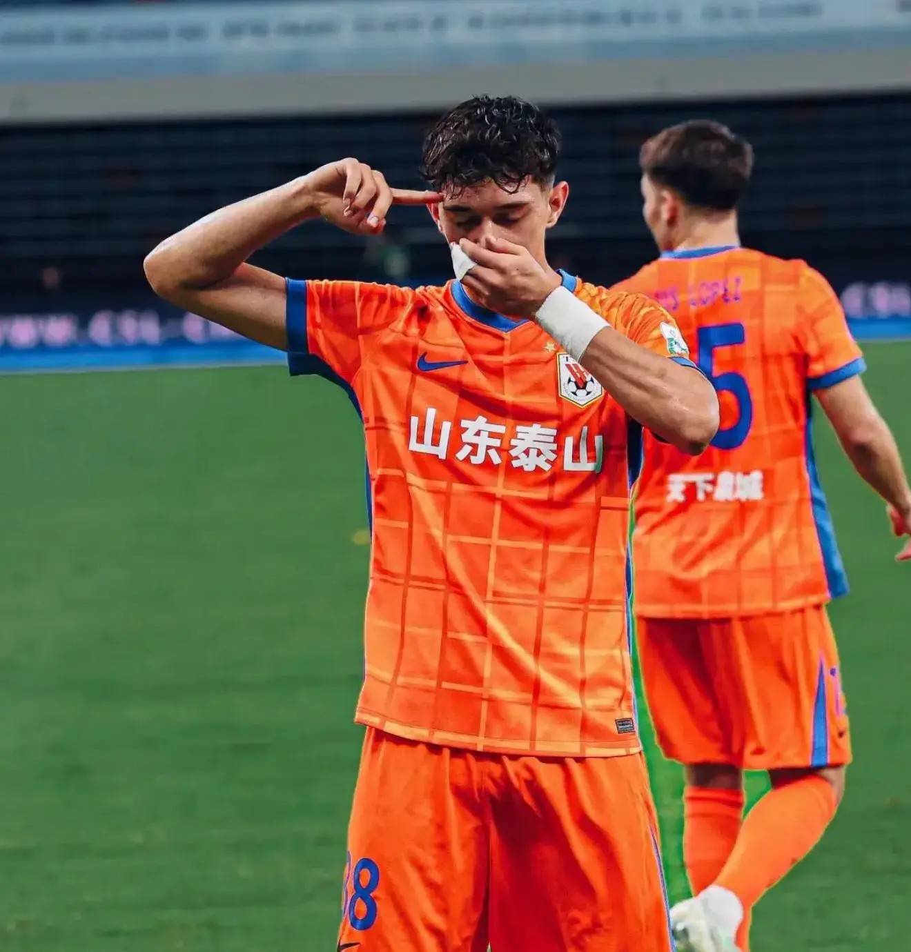 山东鲁能客场苦战亚泰,阵型调整后取得宝贵三分的简单介绍 山东鲁能客场苦战亚泰,阵型调整后取得宝贵三分的简单介绍