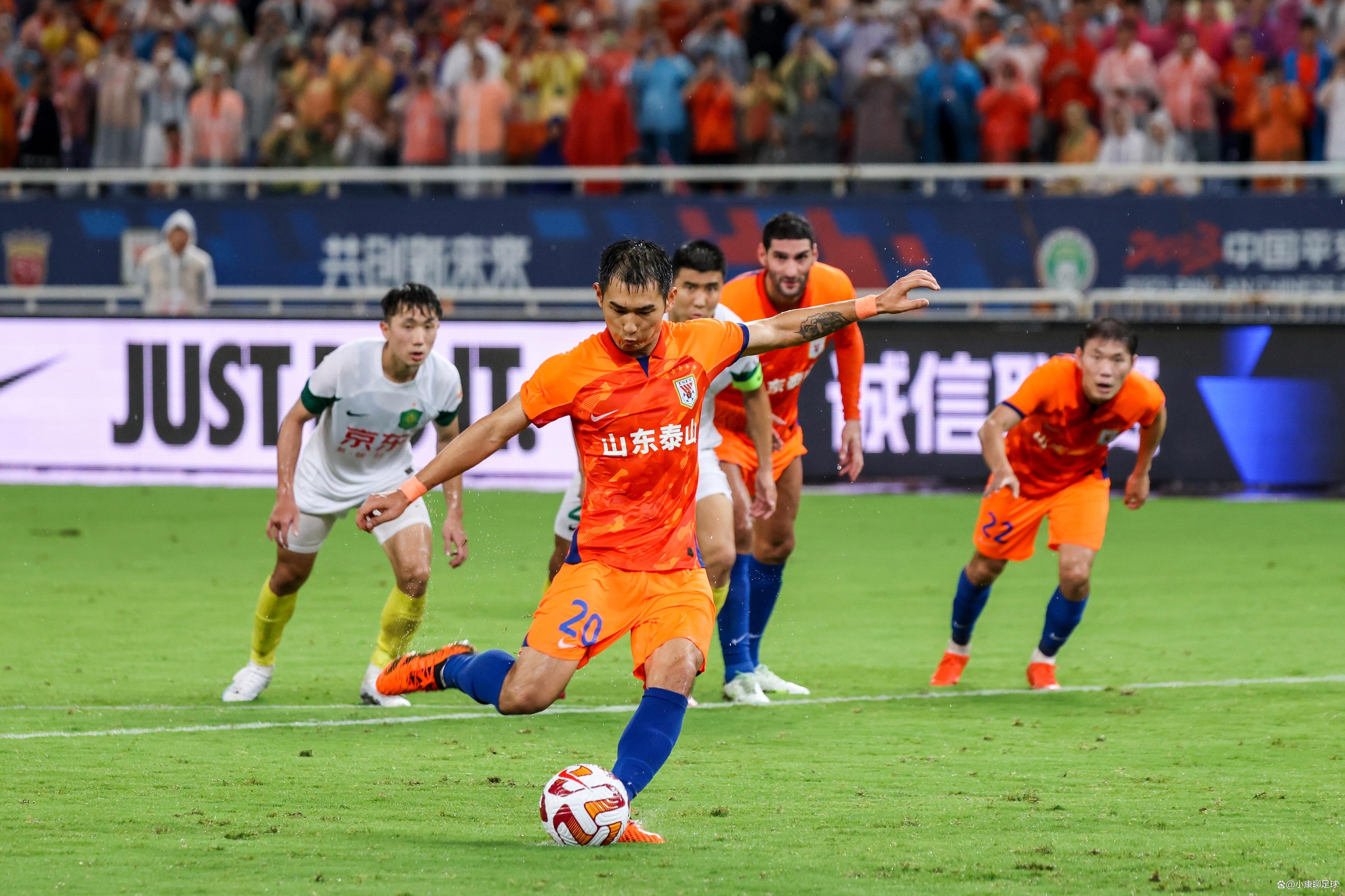 山东鲁能客场苦战亚泰,阵型调整后取得宝贵三分的简单介绍 山东鲁能客场苦战亚泰,阵型调整后取得宝贵三分的简单介绍