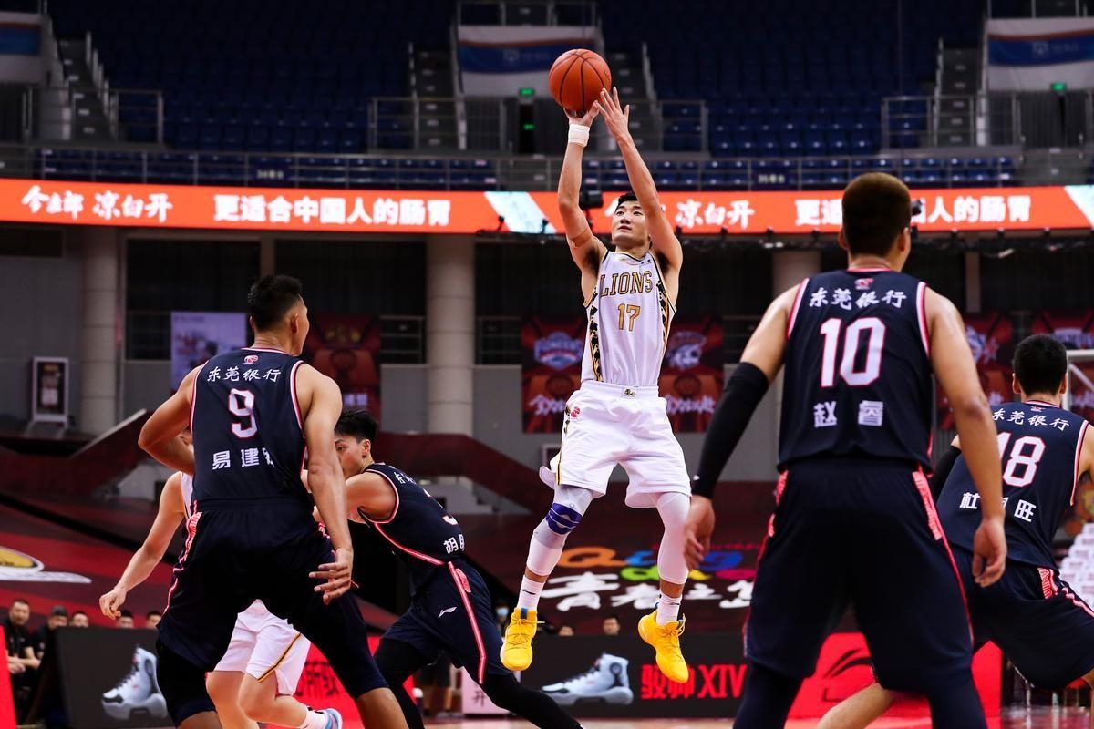 江苏不敌深圳，输球近九成胜率不败