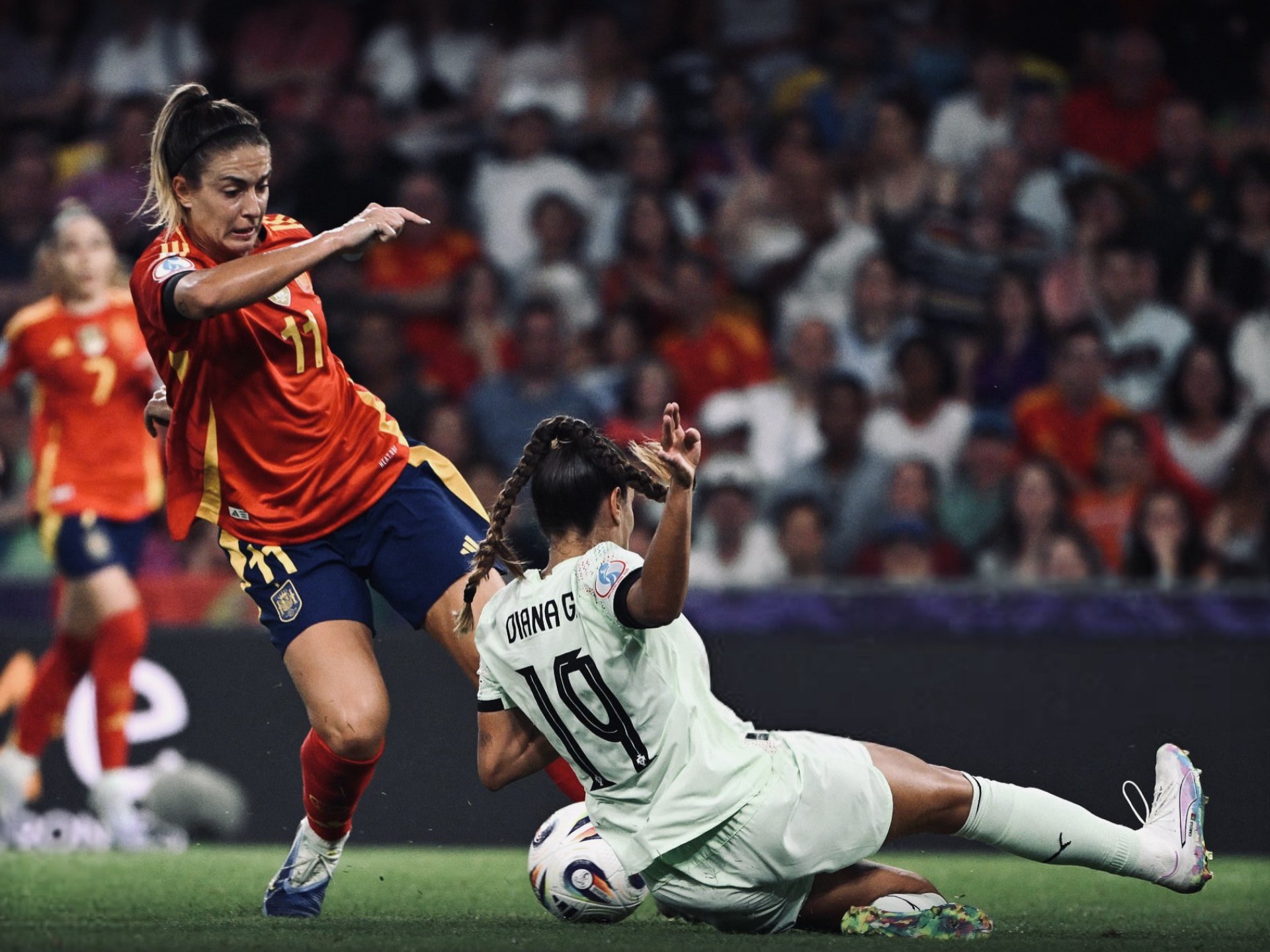 开云体育app-欧洲女足比赛实况，球队实力对比