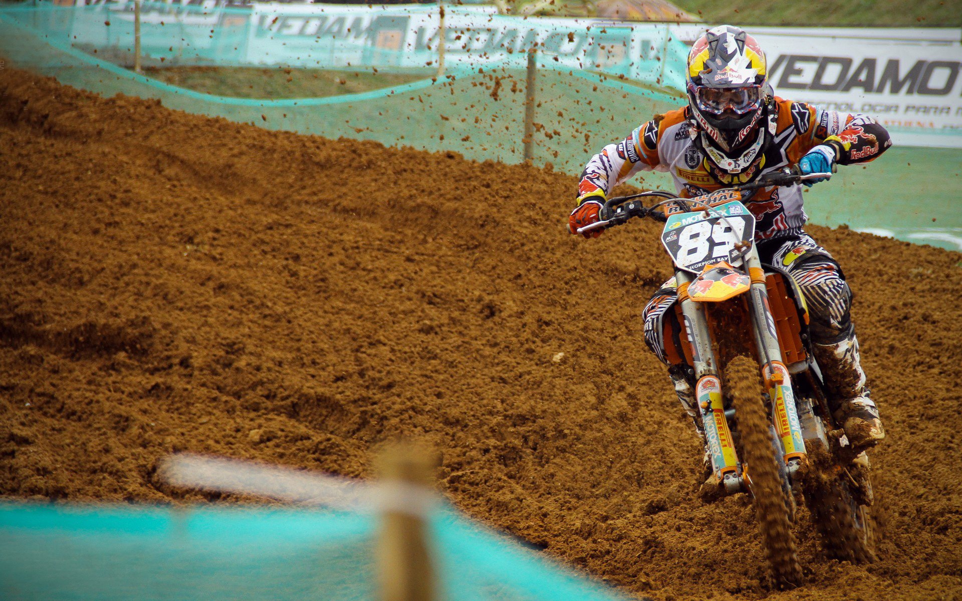 基米希的非典型教科书,当西班牙对阵喀麦隆,我们为何讨论一位德国球员?