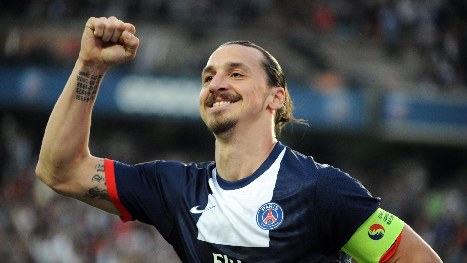 三笘薰，从英超到国家德比，日本飞翼导演巴萨惊天逆转